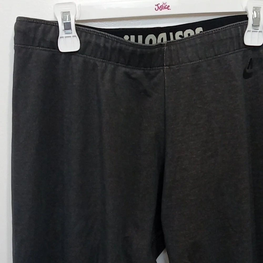 Nike Just Do It Leggings Joggers Stretchy Workout Pants Youth Girls Sz 14 EUC!